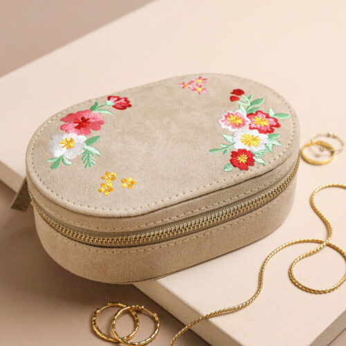 embroidered-flowers-oval-jewellery-box